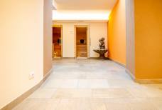 Rampe Wellnessbereich
